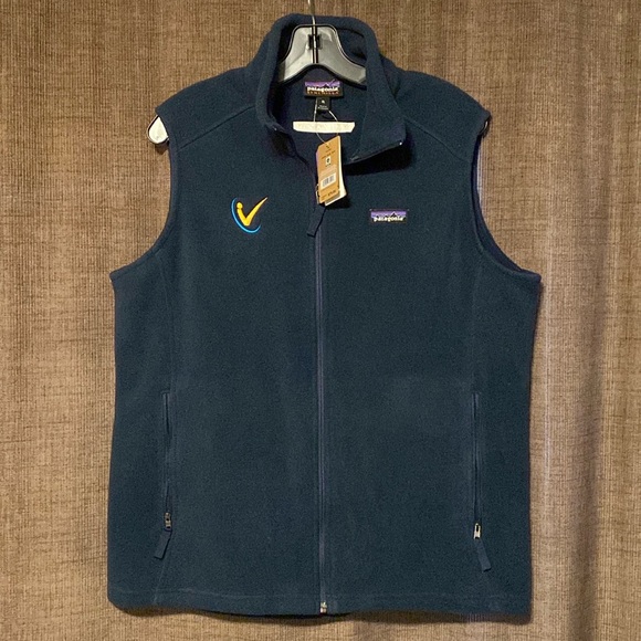 Patagonia Jackets & Blazers - Patagonia Women’s Classic Synchilla (Regular Fit) size XL NWT